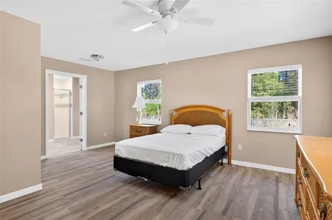 201 N West Street Interlachen FL 32148