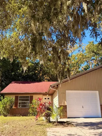201 Fernwood Street Leesburg FL 34748