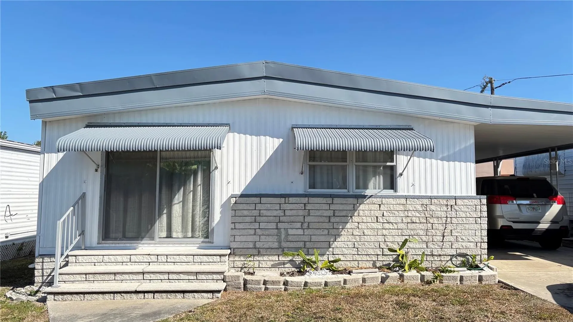 4061 58th Avenue N St Petersburg FL 33714