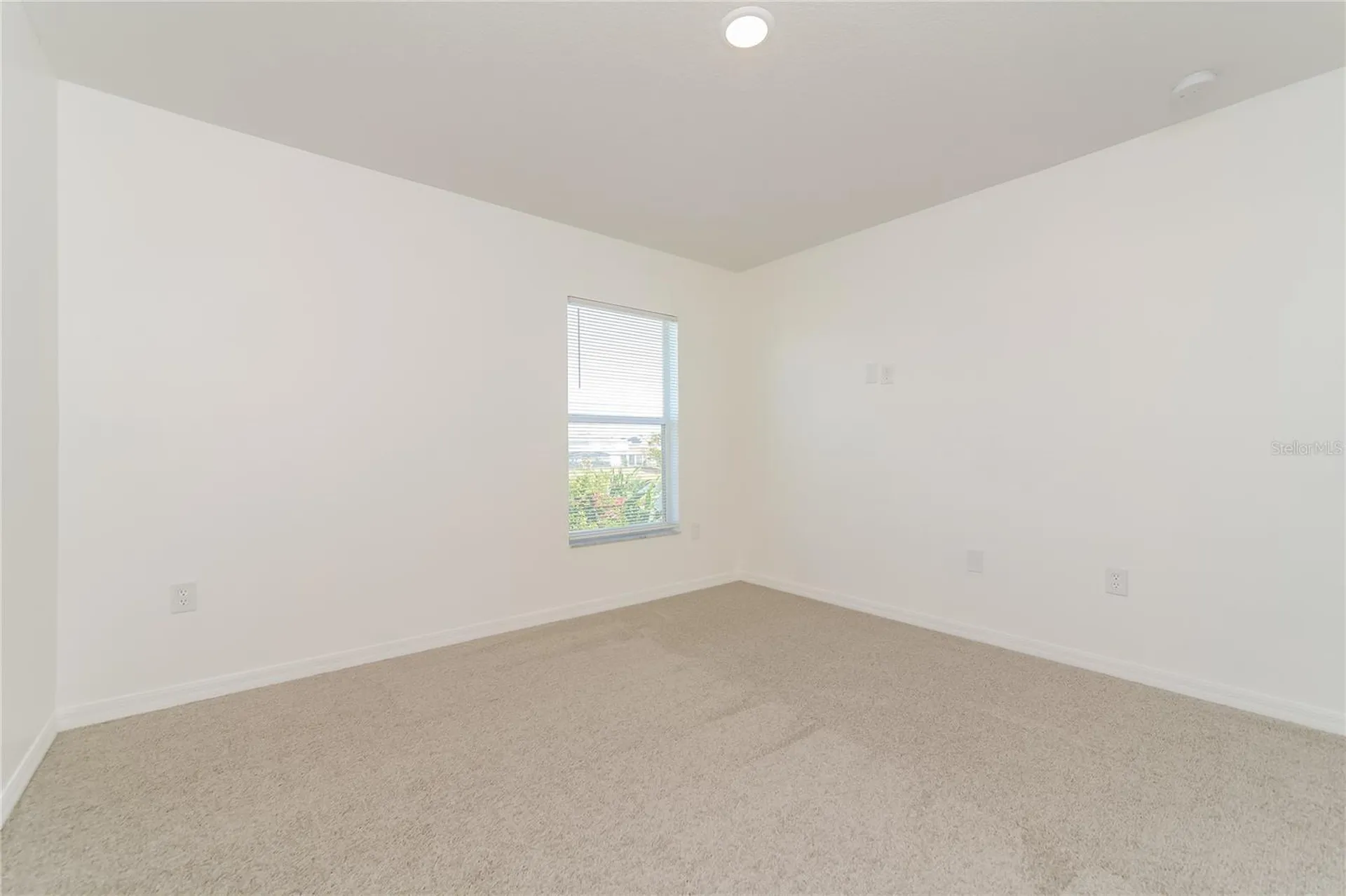 526 Fairhaven Drive Davenport FL 33837