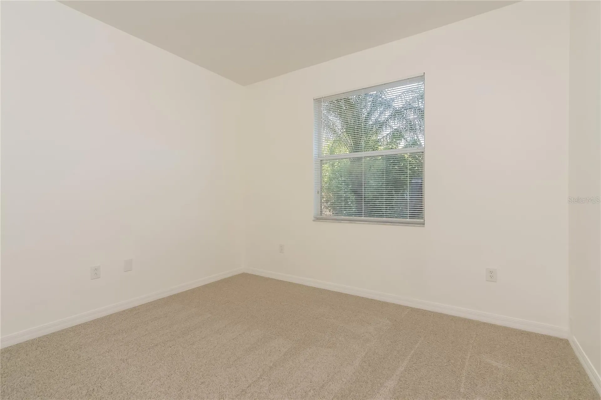 526 Fairhaven Drive Davenport FL 33837