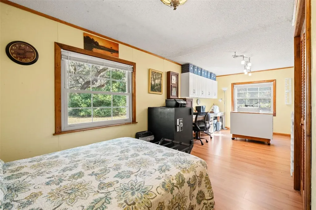 9615 Eden Avenue Hudson FL 34667