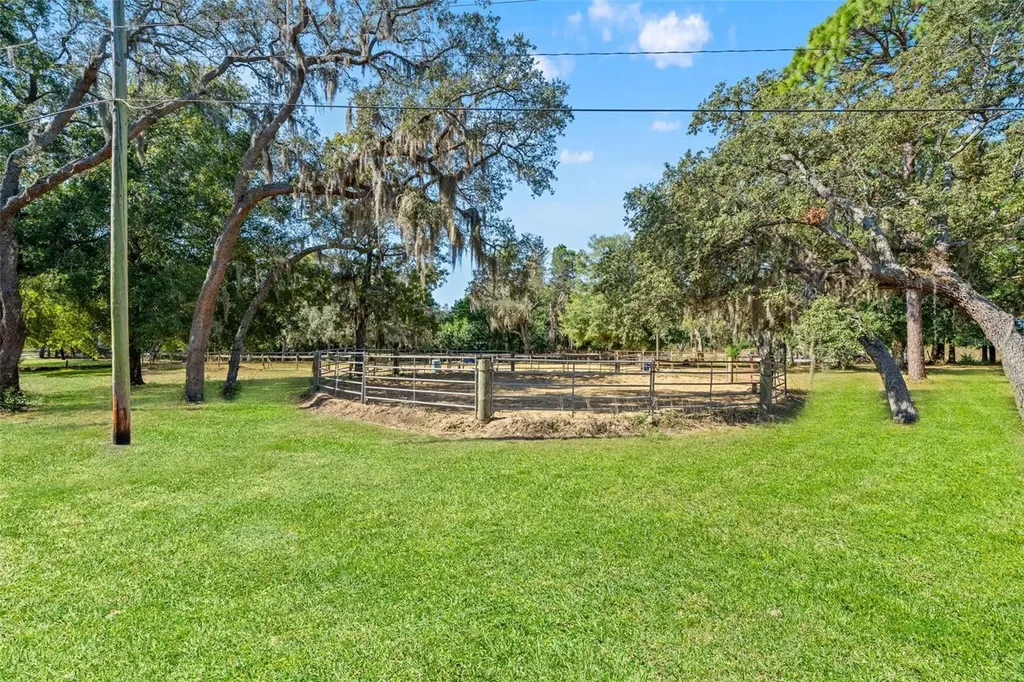 9615 Eden Avenue Hudson FL 34667