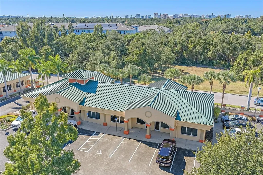 306 N Rhodes Avenue Sarasota FL 34237