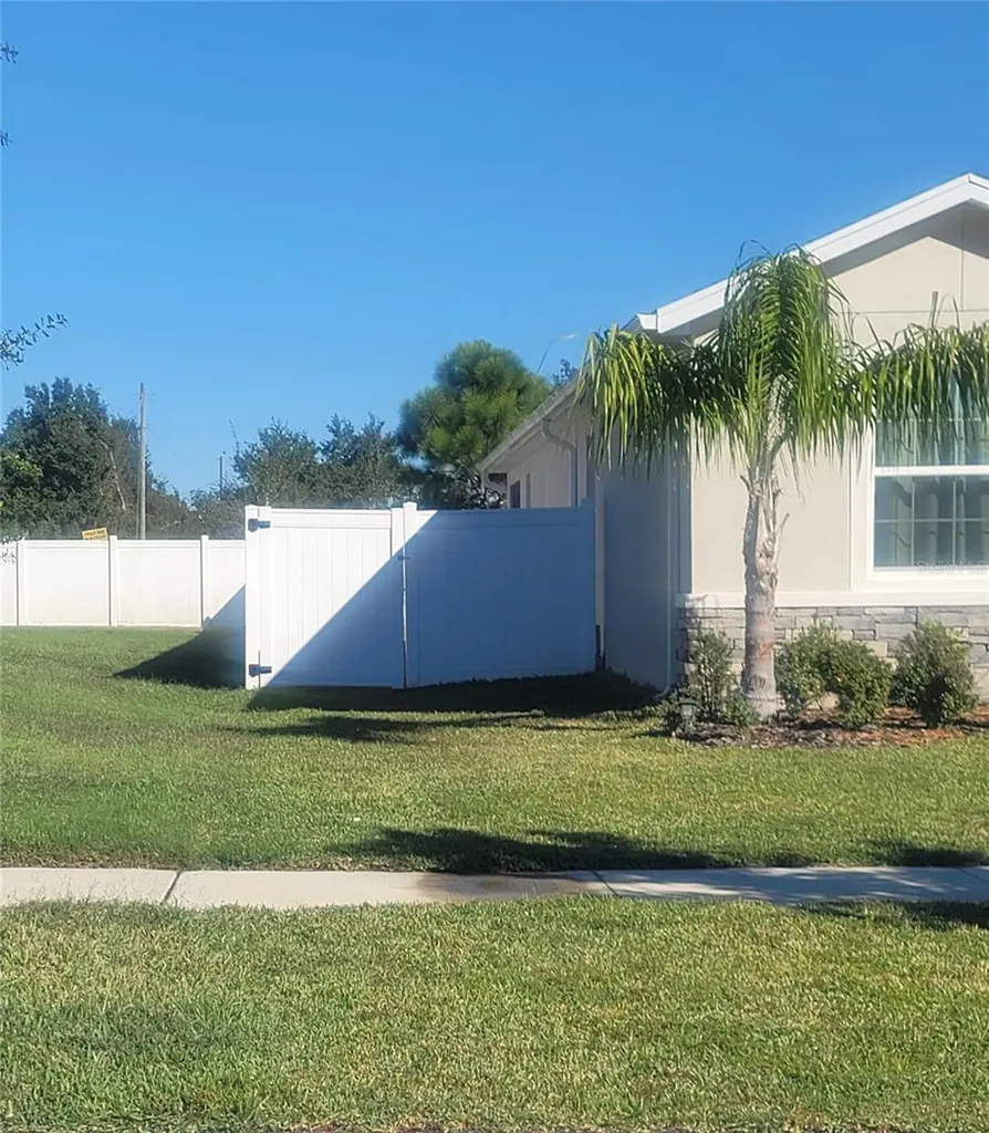 7238 Steer Blade Drive Zephyrhills FL 33541