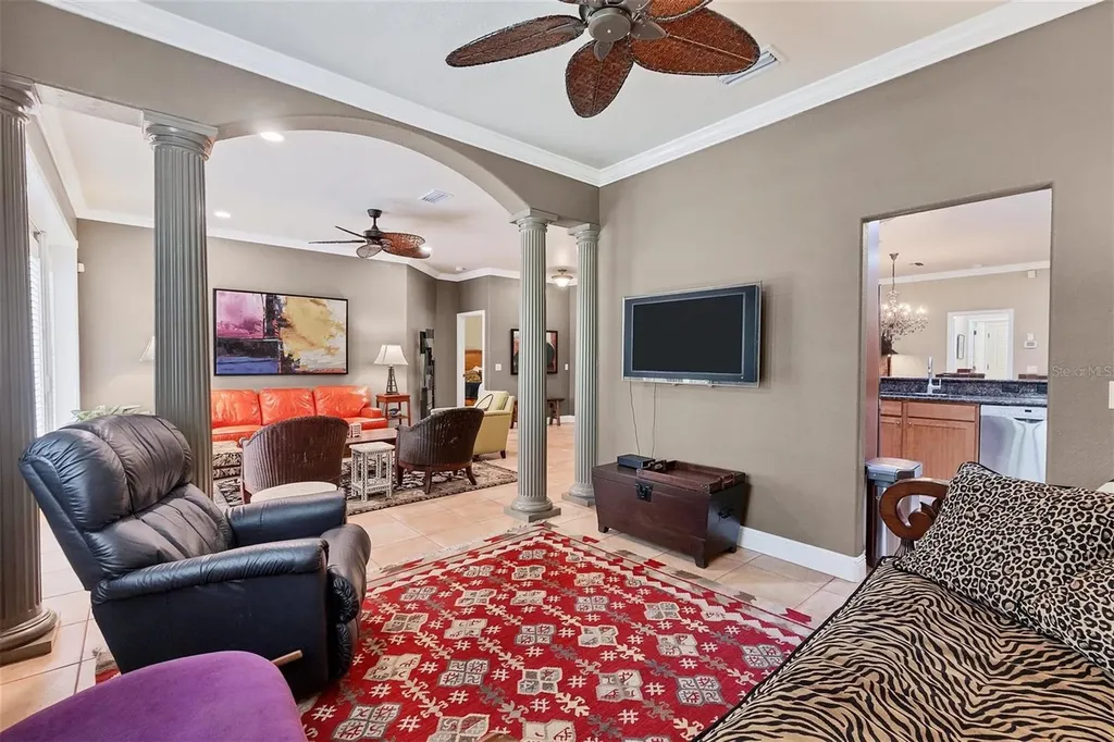 3837 Camino Real Sarasota FL 34239