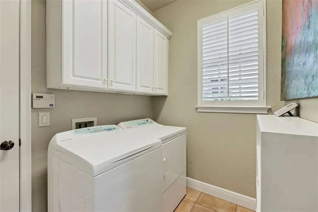 3837 Camino Real Sarasota FL 34239