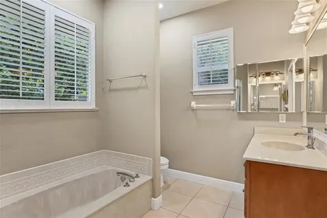 3837 Camino Real Sarasota FL 34239