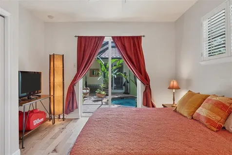 3837 Camino Real Sarasota FL 34239