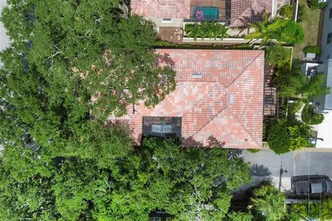 3837 Camino Real Sarasota FL 34239