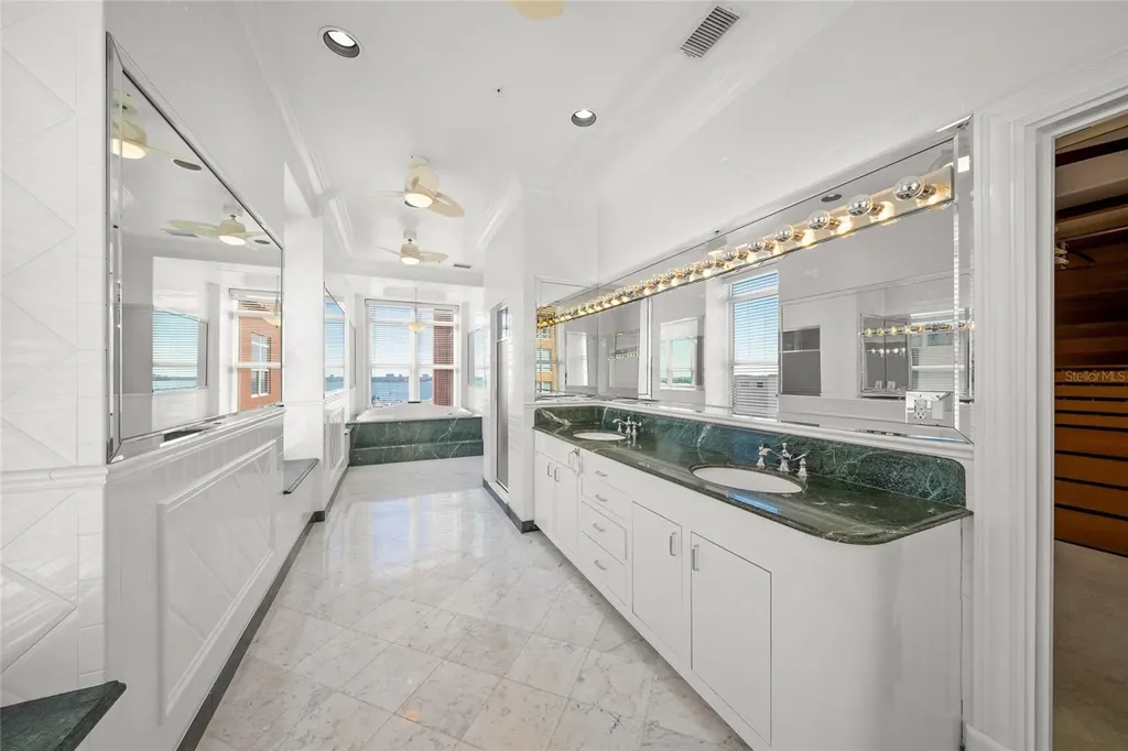 1330 Main Street Sarasota FL 34236