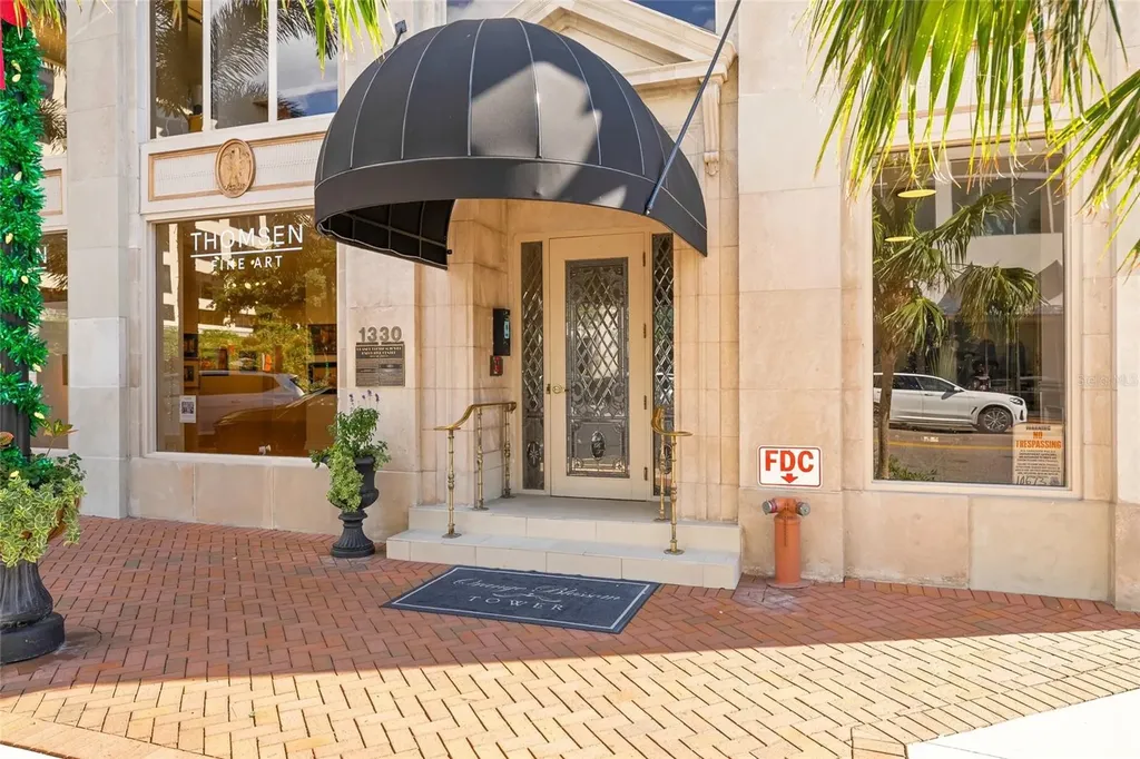 1330 Main Street Sarasota FL 34236