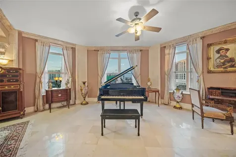 1330 Main Street Sarasota FL 34236