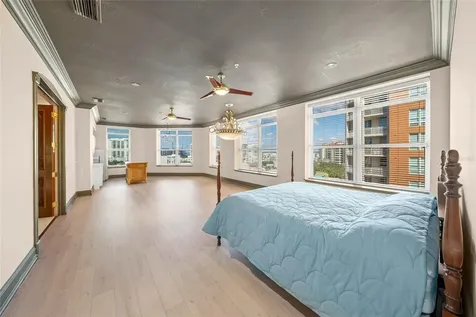 1330 Main Street Sarasota FL 34236