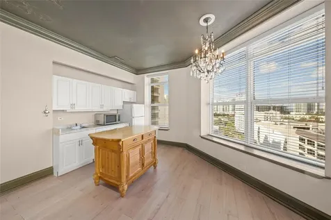 1330 Main Street Sarasota FL 34236