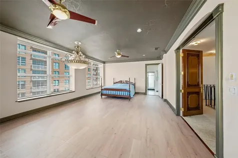 1330 Main Street Sarasota FL 34236