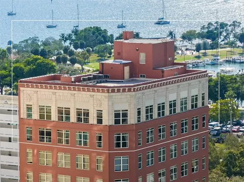 1330 Main Street Sarasota FL 34236