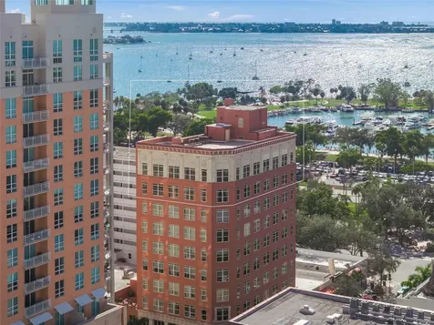 1330 Main Street Sarasota FL 34236