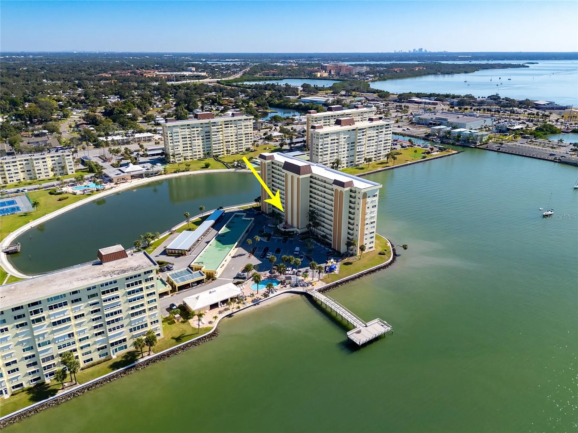 4775 Cove Circle St Petersburg FL 33708
