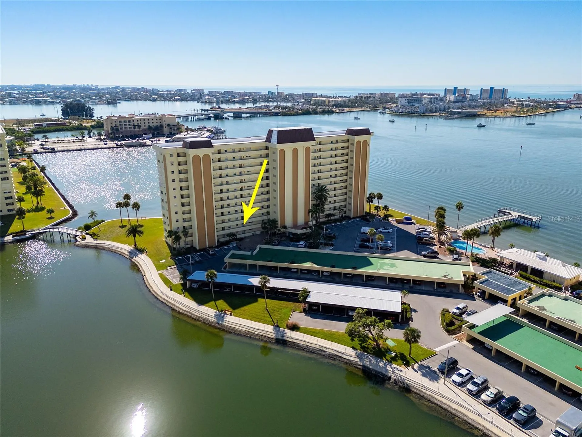 4775 Cove Circle St Petersburg FL 33708
