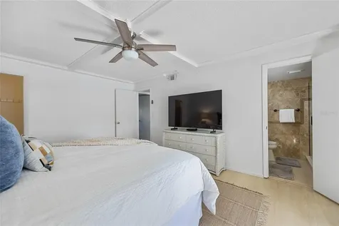 4775 Cove Circle St Petersburg FL 33708