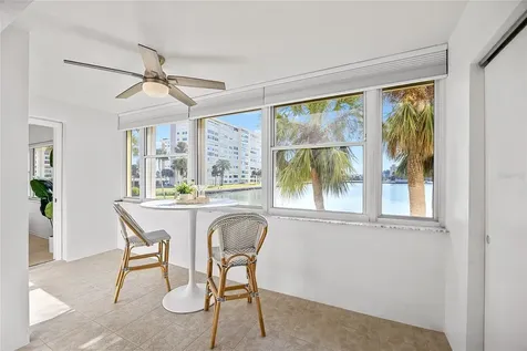 4775 Cove Circle St Petersburg FL 33708