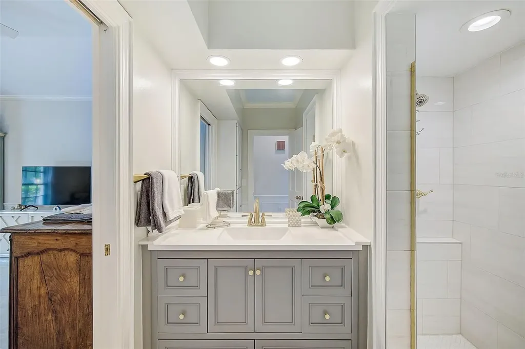 75 Osprey Point Drive Osprey FL 34229