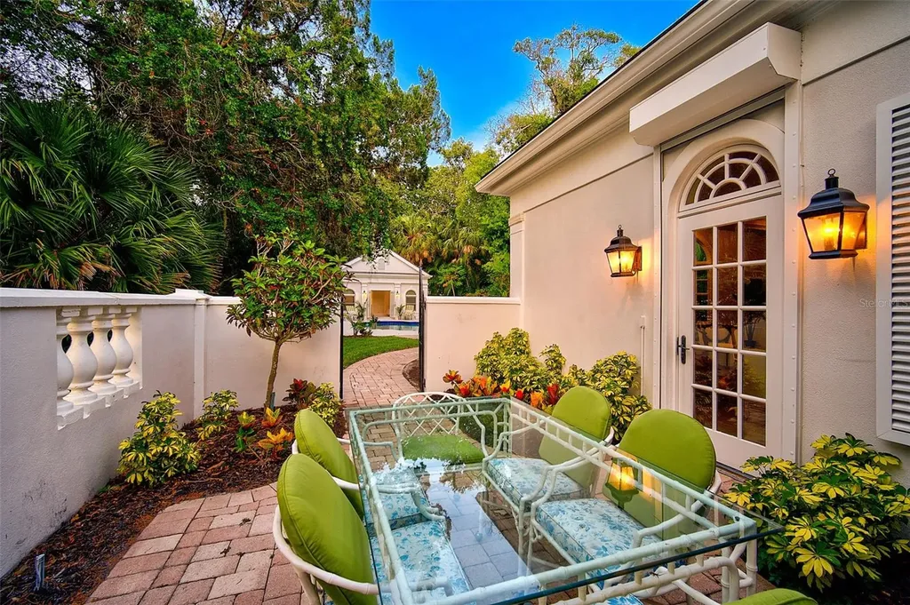 75 Osprey Point Drive Osprey FL 34229