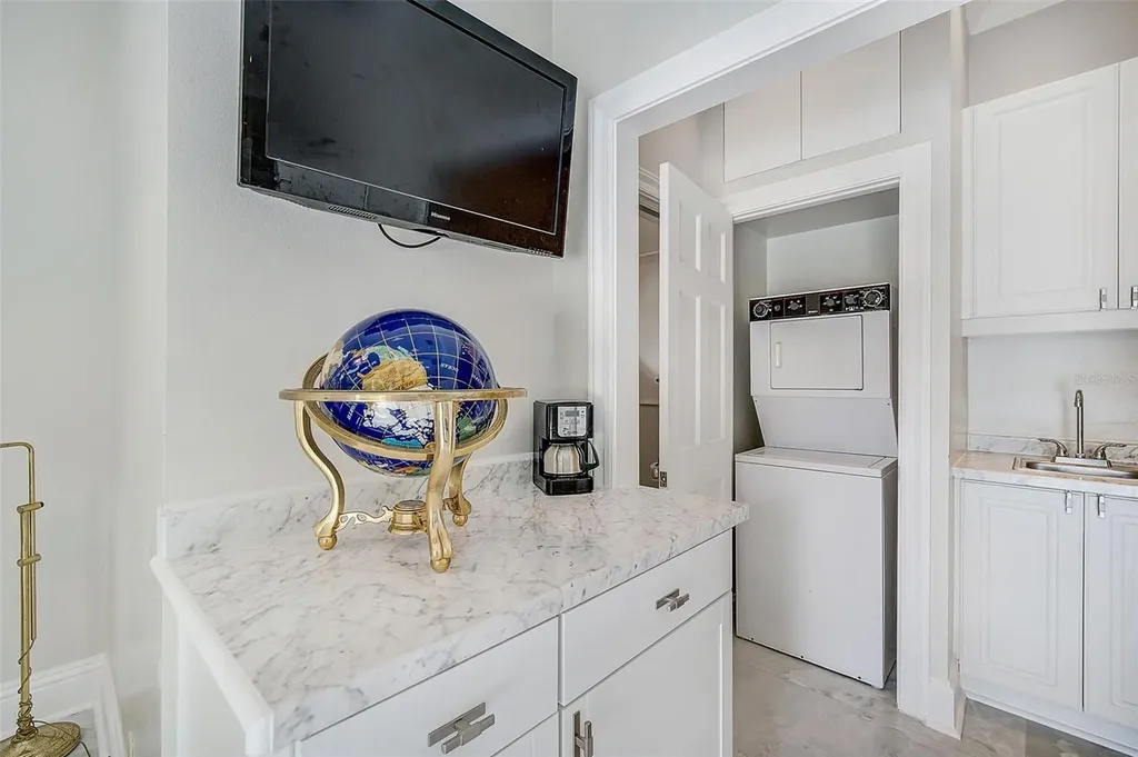 75 Osprey Point Drive Osprey FL 34229