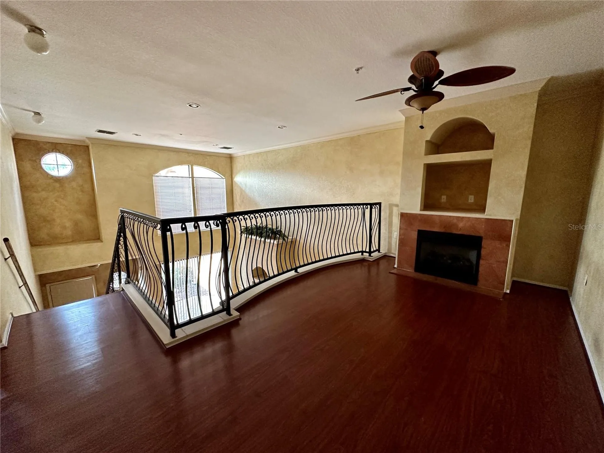 2717 Via Cipriani Clearwater FL 33764