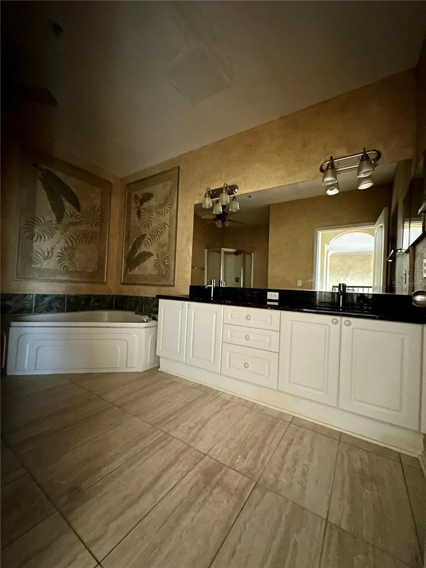 2717 Via Cipriani Clearwater FL 33764