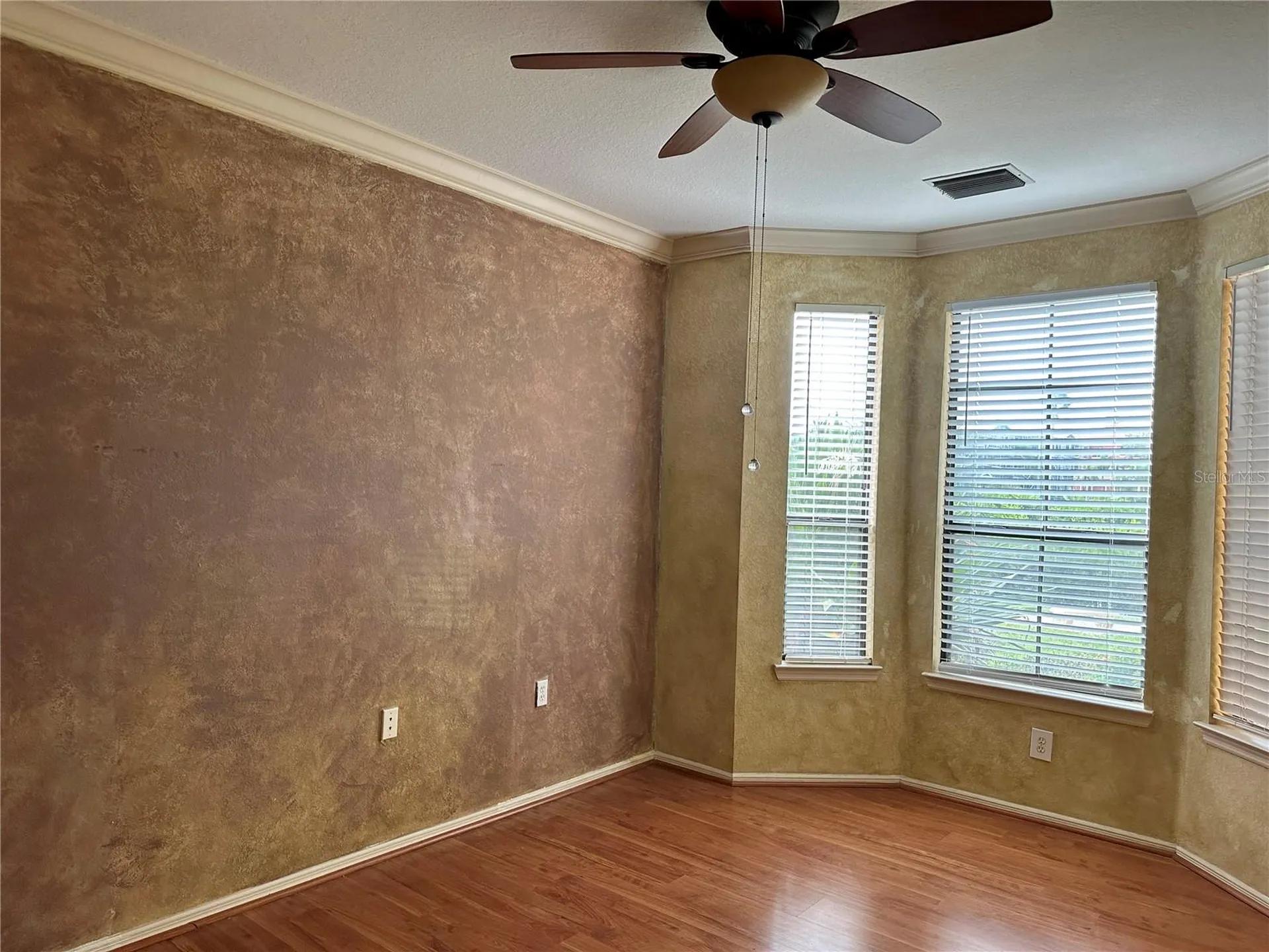 2717 Via Cipriani Clearwater FL 33764