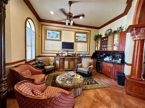 2717 Via Cipriani Clearwater FL 33764