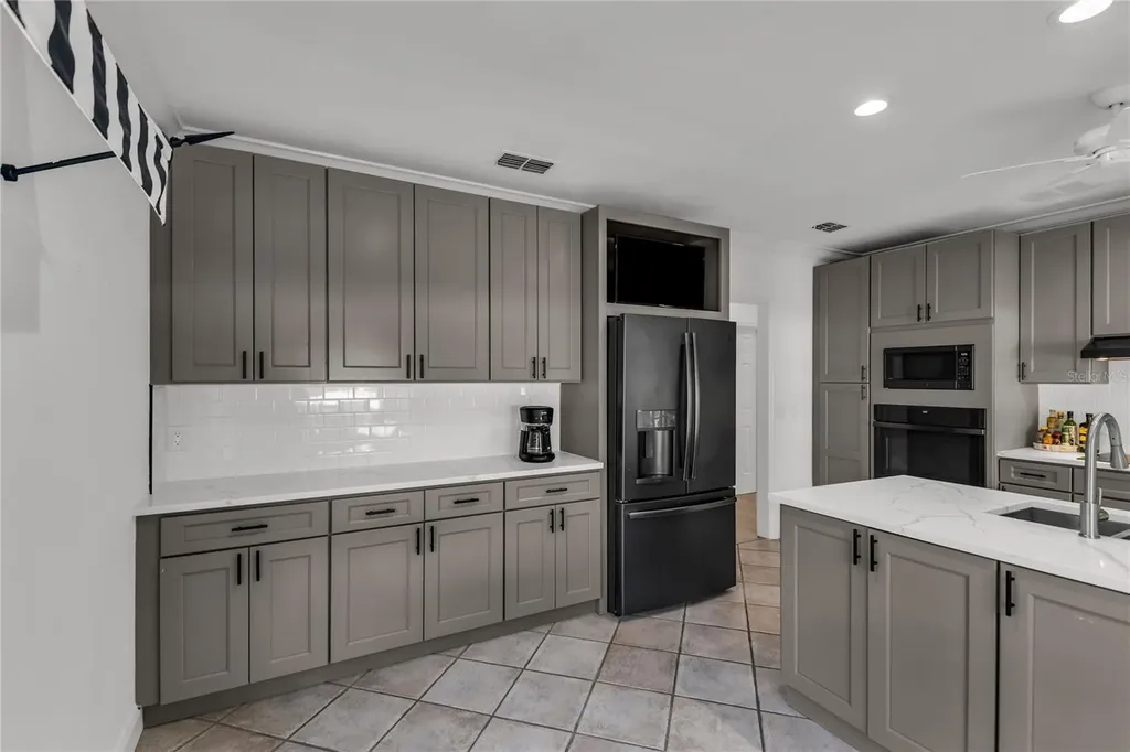 5957 Chesapeake Park Orlando FL 32819
