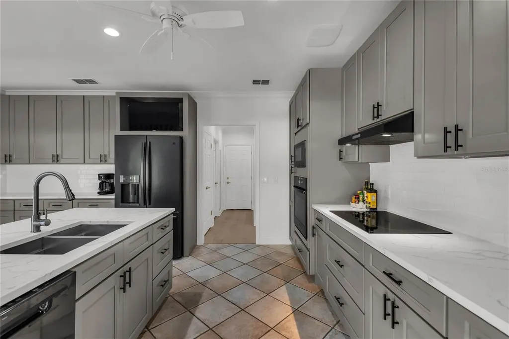 5957 Chesapeake Park Orlando FL 32819