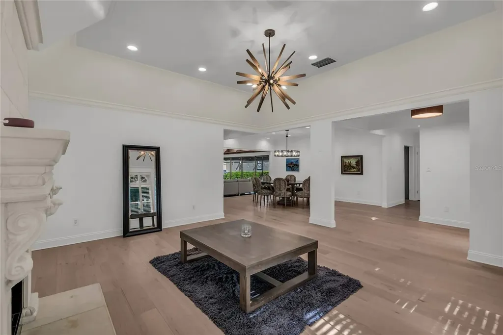 5957 Chesapeake Park Orlando FL 32819