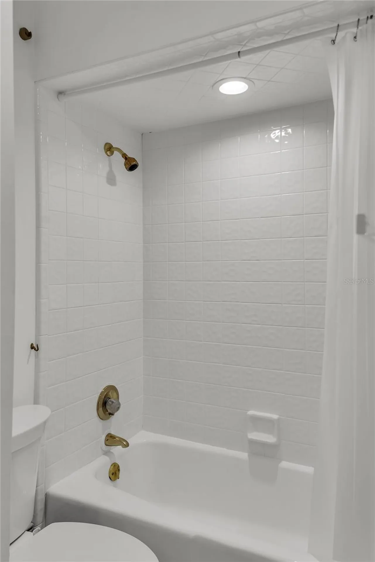 5957 Chesapeake Park Orlando FL 32819
