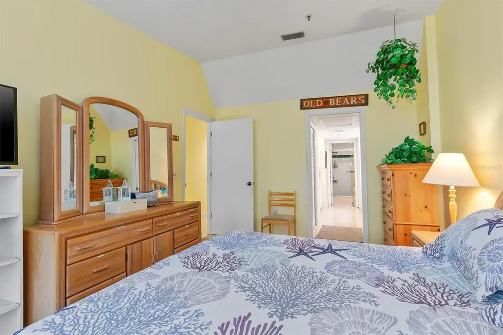 1309 Siesta Bayside Drive Sarasota FL 34242