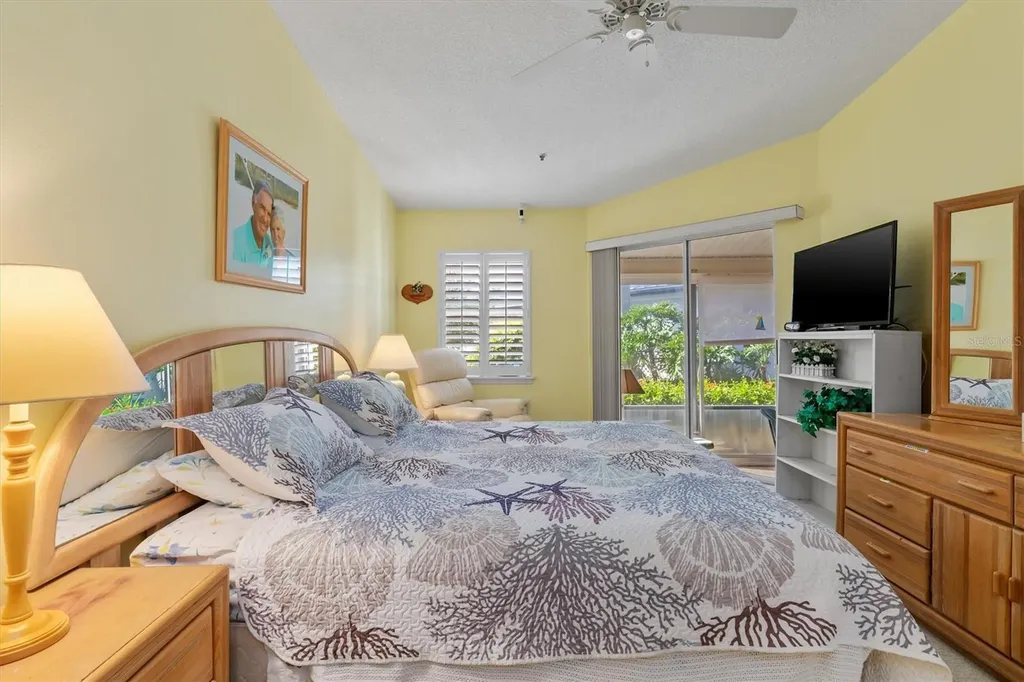 1309 Siesta Bayside Drive Sarasota FL 34242