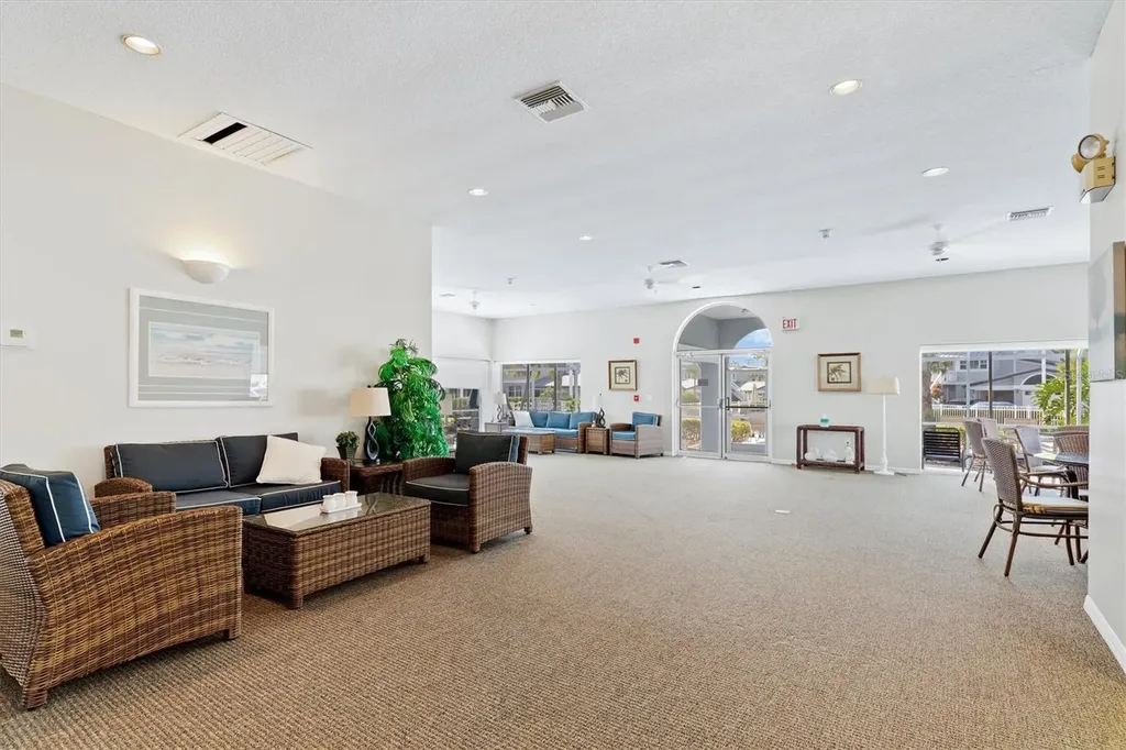 1309 Siesta Bayside Drive Sarasota FL 34242