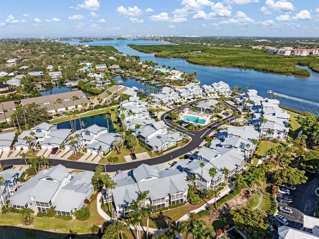 1309 Siesta Bayside Drive Sarasota FL 34242