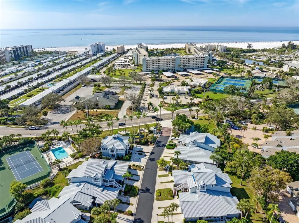 1309 Siesta Bayside Drive Sarasota FL 34242