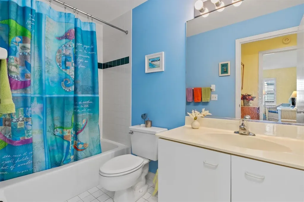 1309 Siesta Bayside Drive Sarasota FL 34242