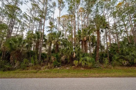 Kamsler Avenue North Port FL 34286