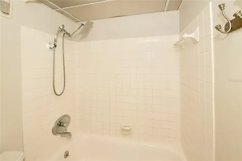 51 Island Way Clearwater FL 33767