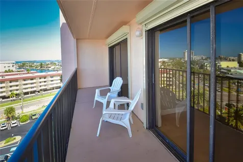 51 Island Way Clearwater FL 33767