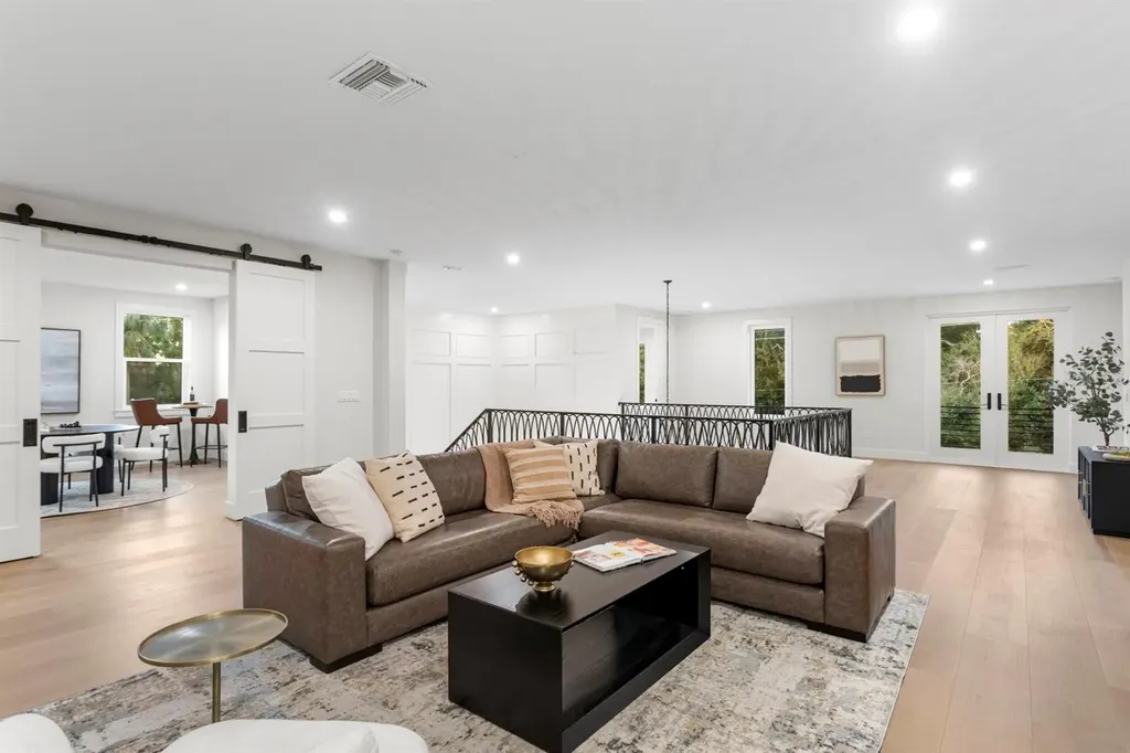 4624 W San Jose Street Tampa FL 33629