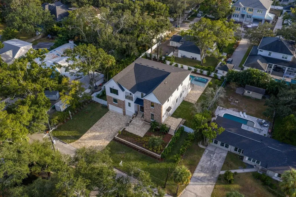 4624 W San Jose Street Tampa FL 33629