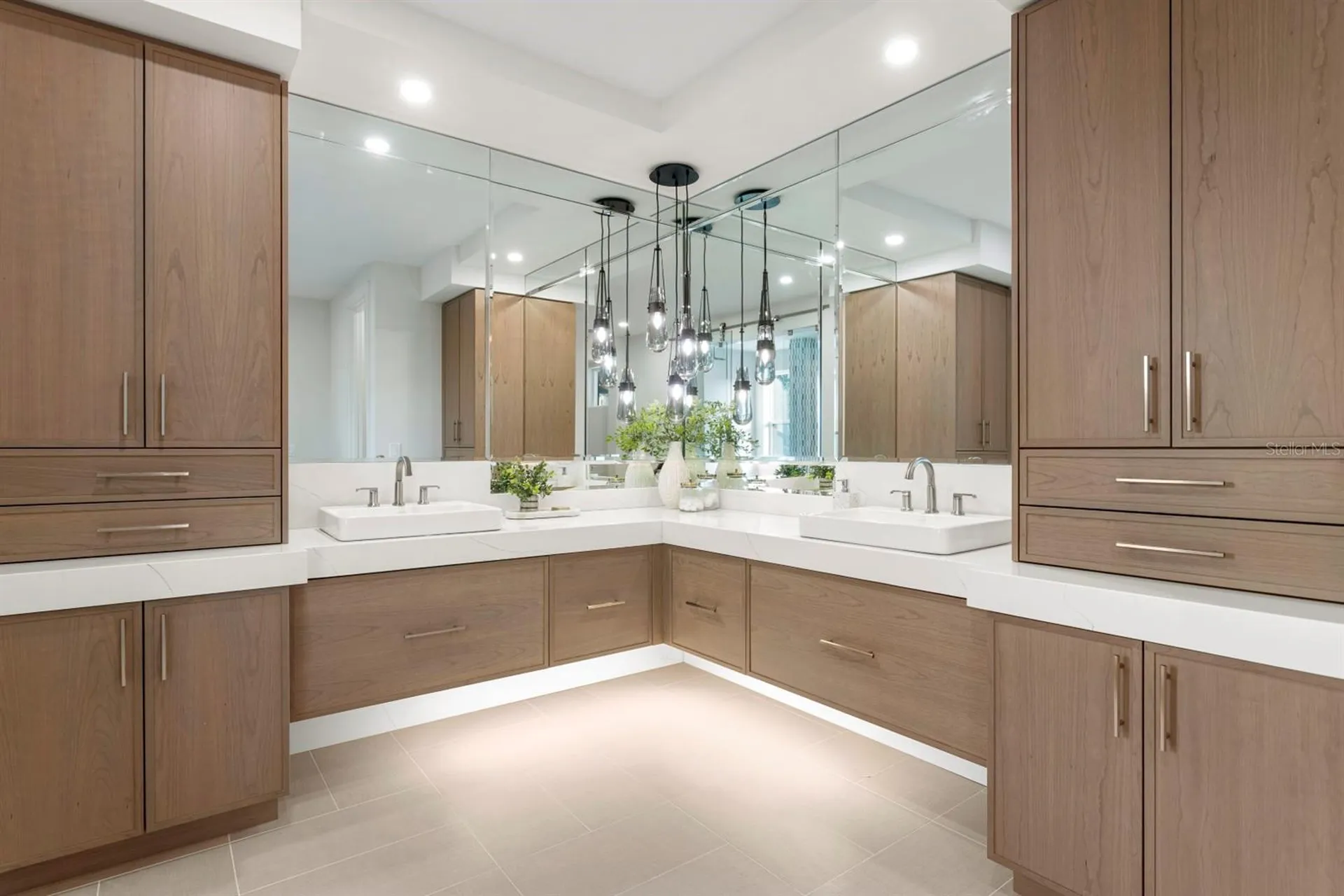 4624 W San Jose Street Tampa FL 33629
