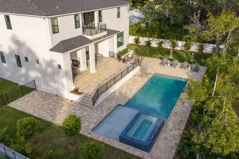 4624 W San Jose Street Tampa FL 33629